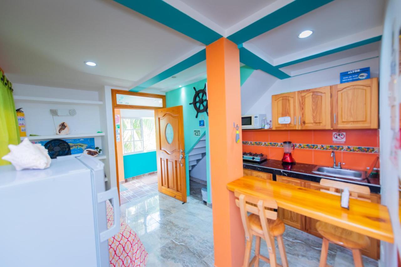 Apartamentos Turisticos El Conquistador San Andrés Exterior photo
