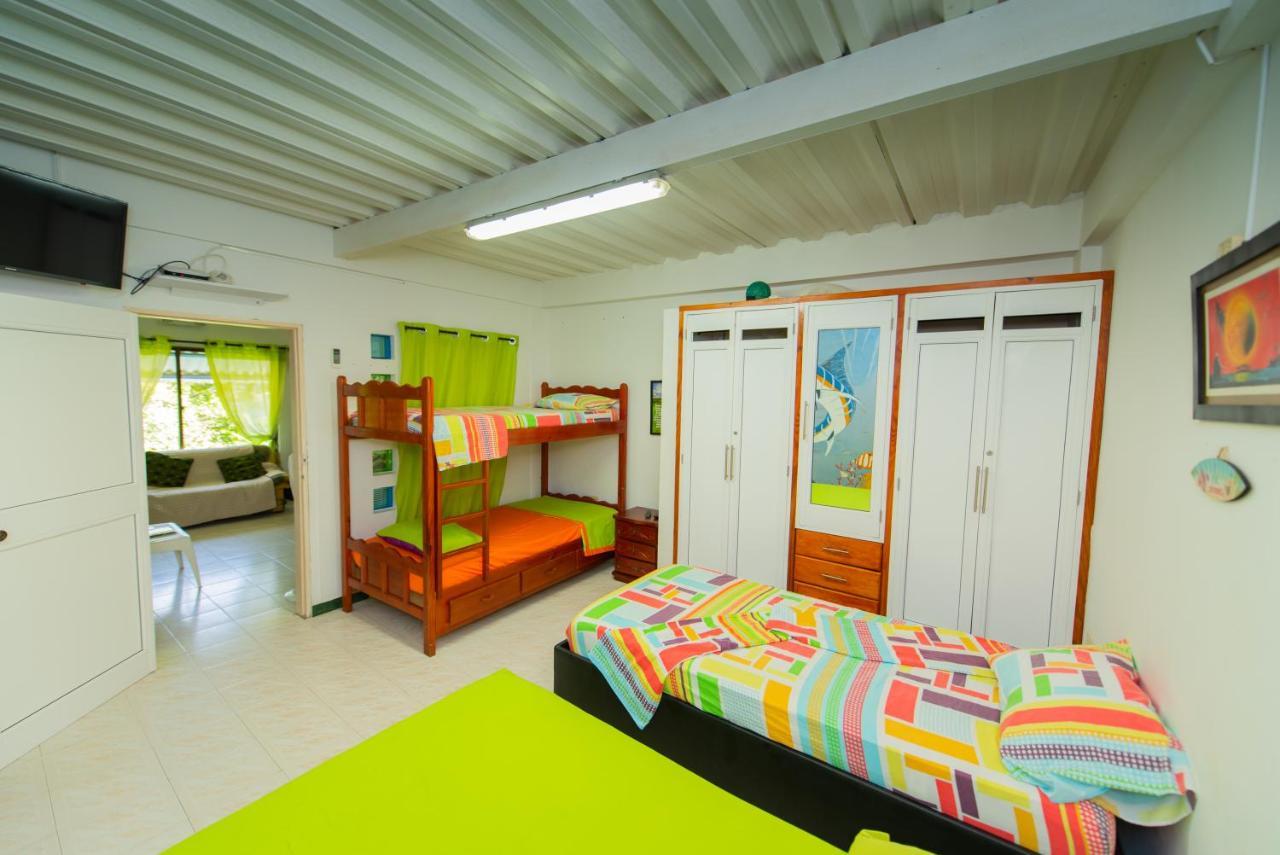 Apartamentos Turisticos El Conquistador San Andrés Exterior photo