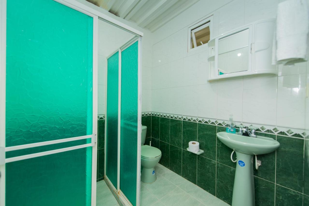 Apartamentos Turisticos El Conquistador San Andrés Exterior photo