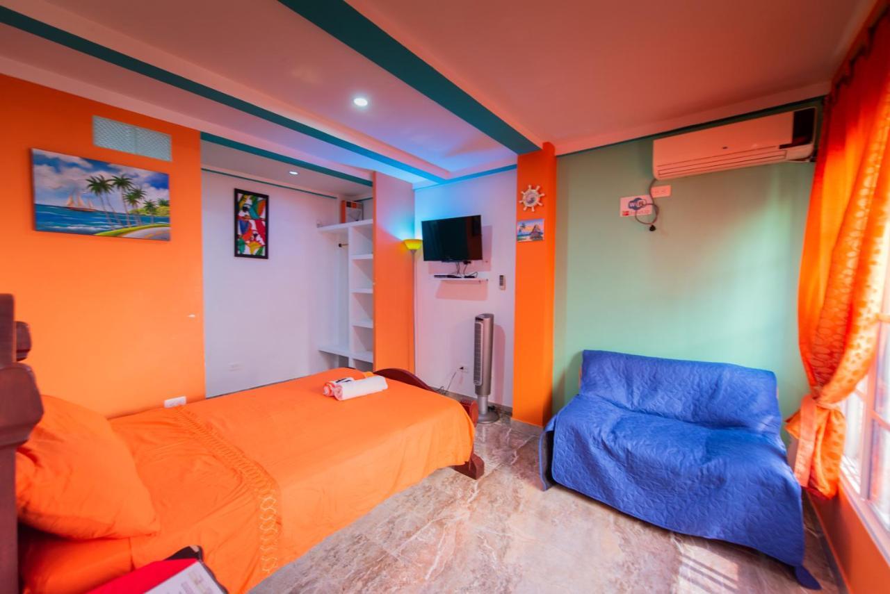 Apartamentos Turisticos El Conquistador San Andrés Exterior photo