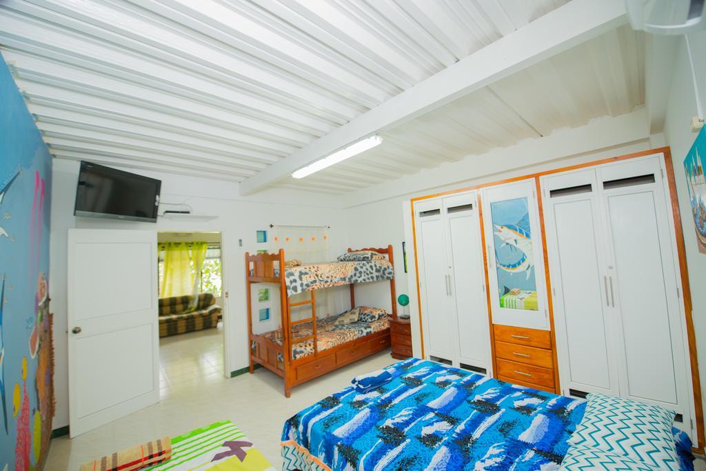Apartamentos Turisticos El Conquistador San Andrés Exterior photo